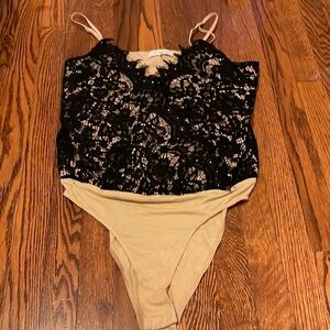 NWT! WAYF Black Lace overlay Wrap Bodysuit tank size  L with tan liner